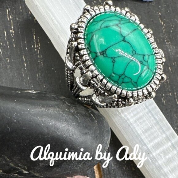 Brutalist style Turquoise ring - Picture 1 of 2